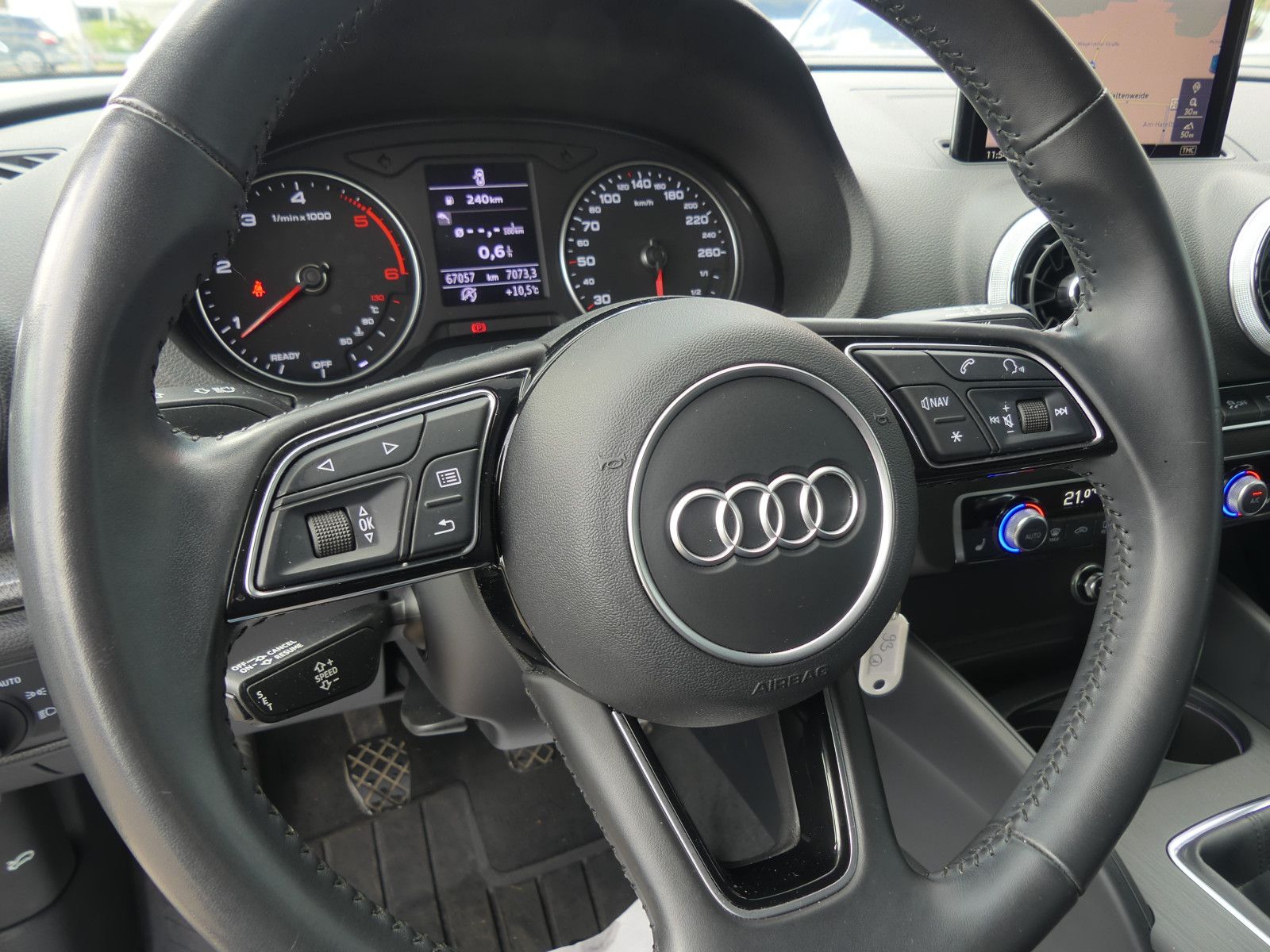Audi A3 Sportback 30 TDI design Navi*SHZ*LED*ab 199€ foto 20