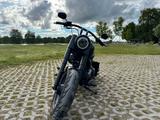 Harley-Davidson Fat Boy Custom - HARLEY-DAVIDSON FAT BOY CUSTOM