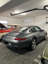 Porsche 996 Carrera Coupé Carrera - graue Porsche 996