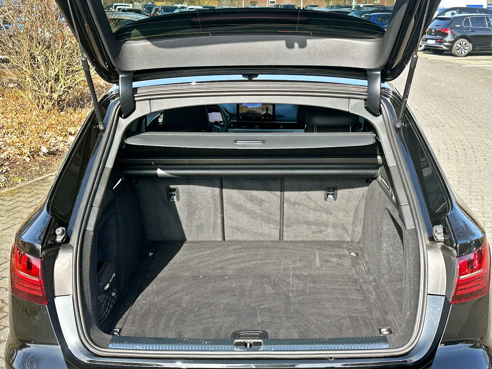 Audi A4 - Bild 28