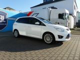 Ford Grand C-MAX 1.6Ltr.SZG.BT.NAV.TITANIUM.PANO - Ford Grand C-Max mit Benzin-Antrieb: Kleinbus, 1.6