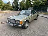Mercedes-Benz Mercedes 230 CE W123 Tüv H 2+ - Mercedes-Benz Coupé aus dem Jahr 1985