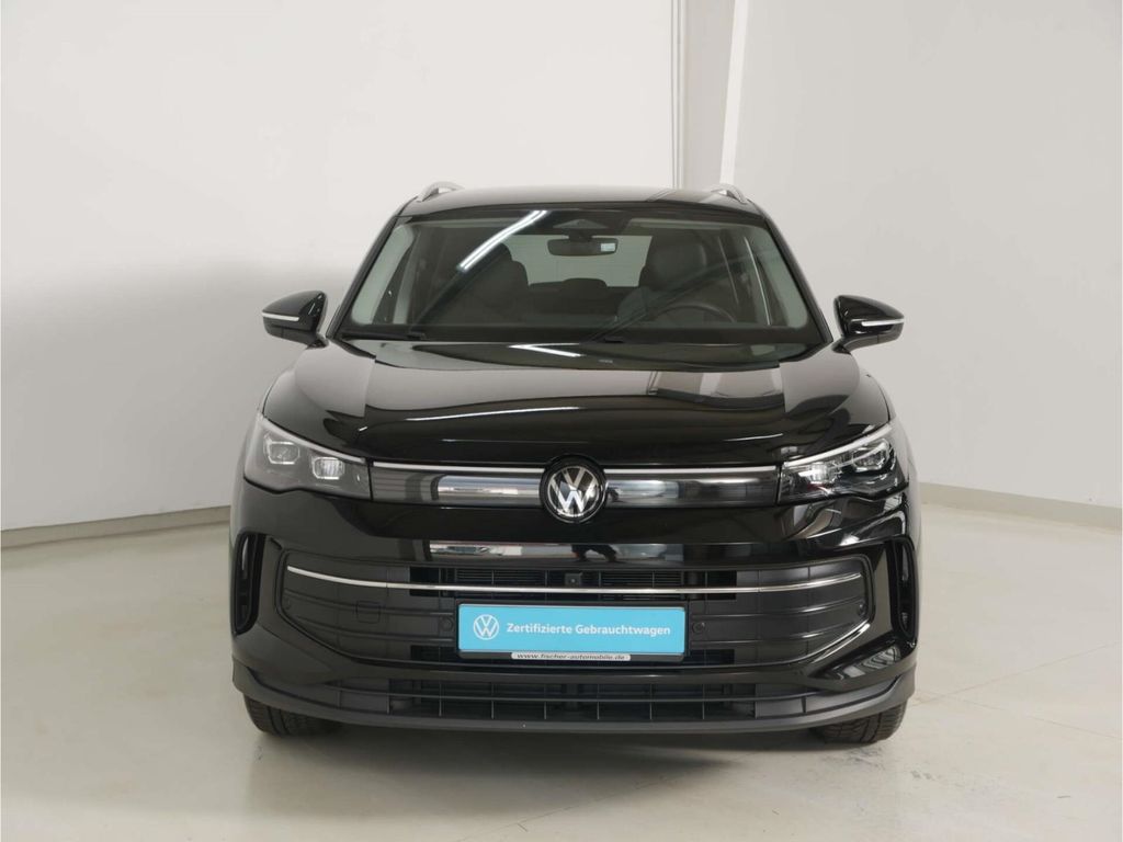 Volkswagen Tiguan — fotografia 3