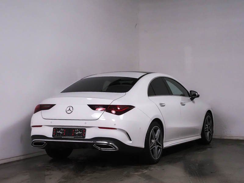 Fahrzeugabbildung Mercedes-Benz CLA 200 AMG*Pano*AHK*STHZG*Distronic*Totwinkel*