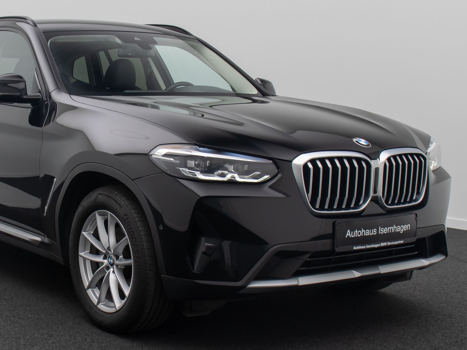 Fahrzeugabbildung BMW X3 xD20d Komfort Kamera HUD DAB Sport HiFi AHK
