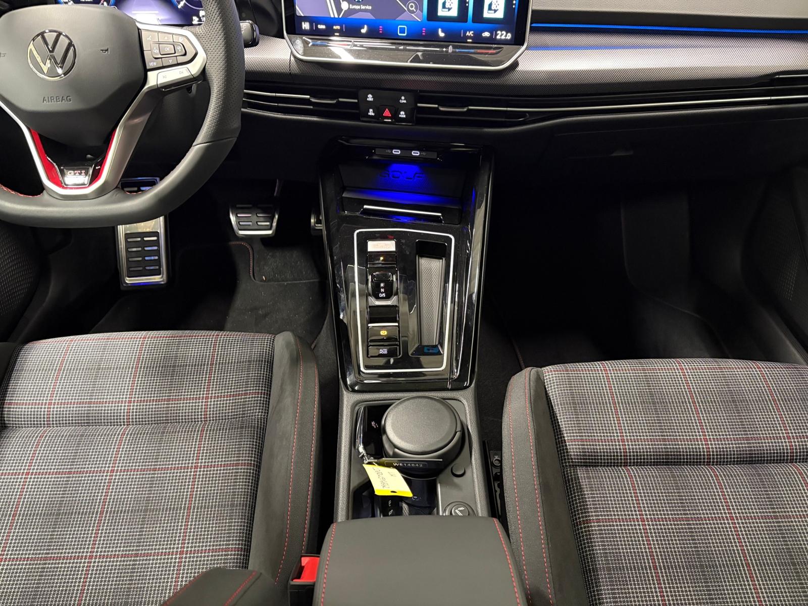 Volkswagen Golf VIII GTI 2.0 TSI DSG PANO MATRIX-LED RFK, миниатюра 19