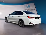 BMW 320i Limo Sport Line LEDER KAMERA LED HIFI - BMW 320: Limousine