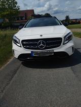 Mercedes-Benz  Mercedes GLA 250 Automatik | Panorama |  - Mercedes-Benz CLA 250 von privat