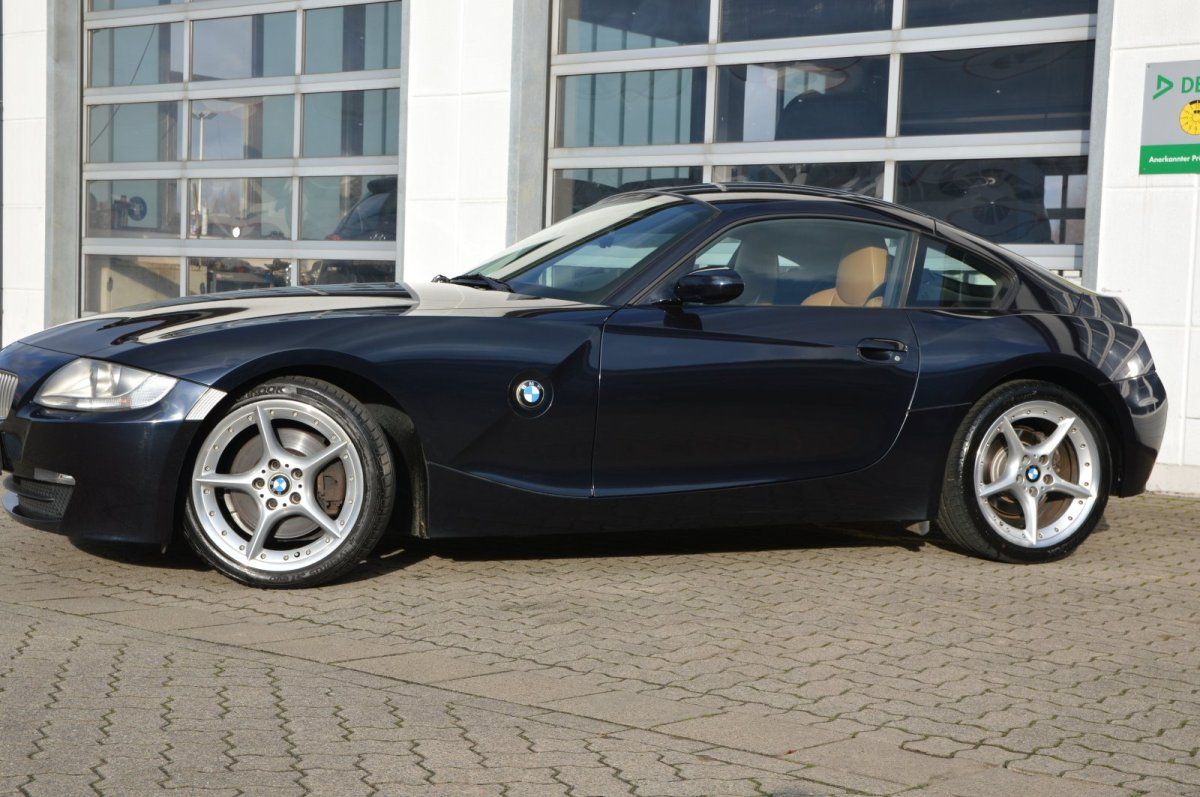 Fahrzeugabbildung BMW Baureihe Z4 Coupe  Individual 3.0si M-Sportsitze