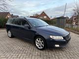 Volvo V70 2.0 D4 Kombi - Volvo V70 mit Diesel-Antrieb: 2.4