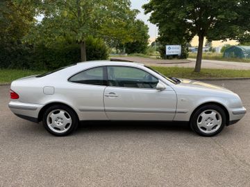 Mercedes CLK 200 - 8