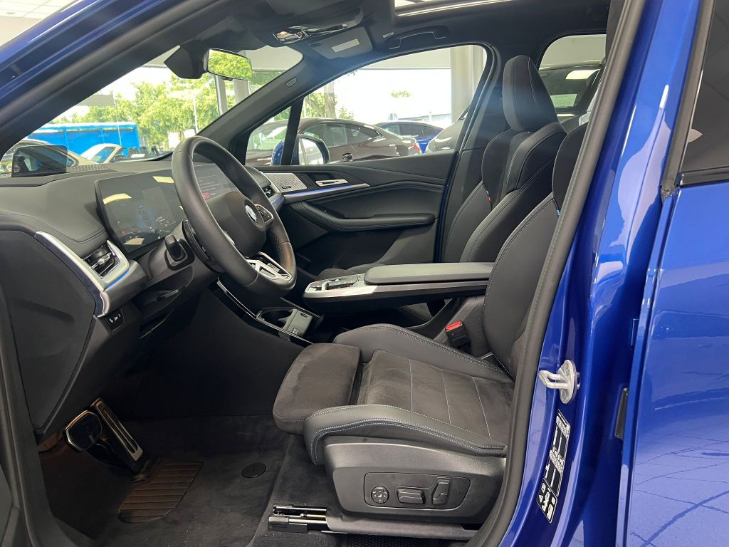 BMW 223 Active Tourer d xDrive M-Sport PANO*HUD*360°