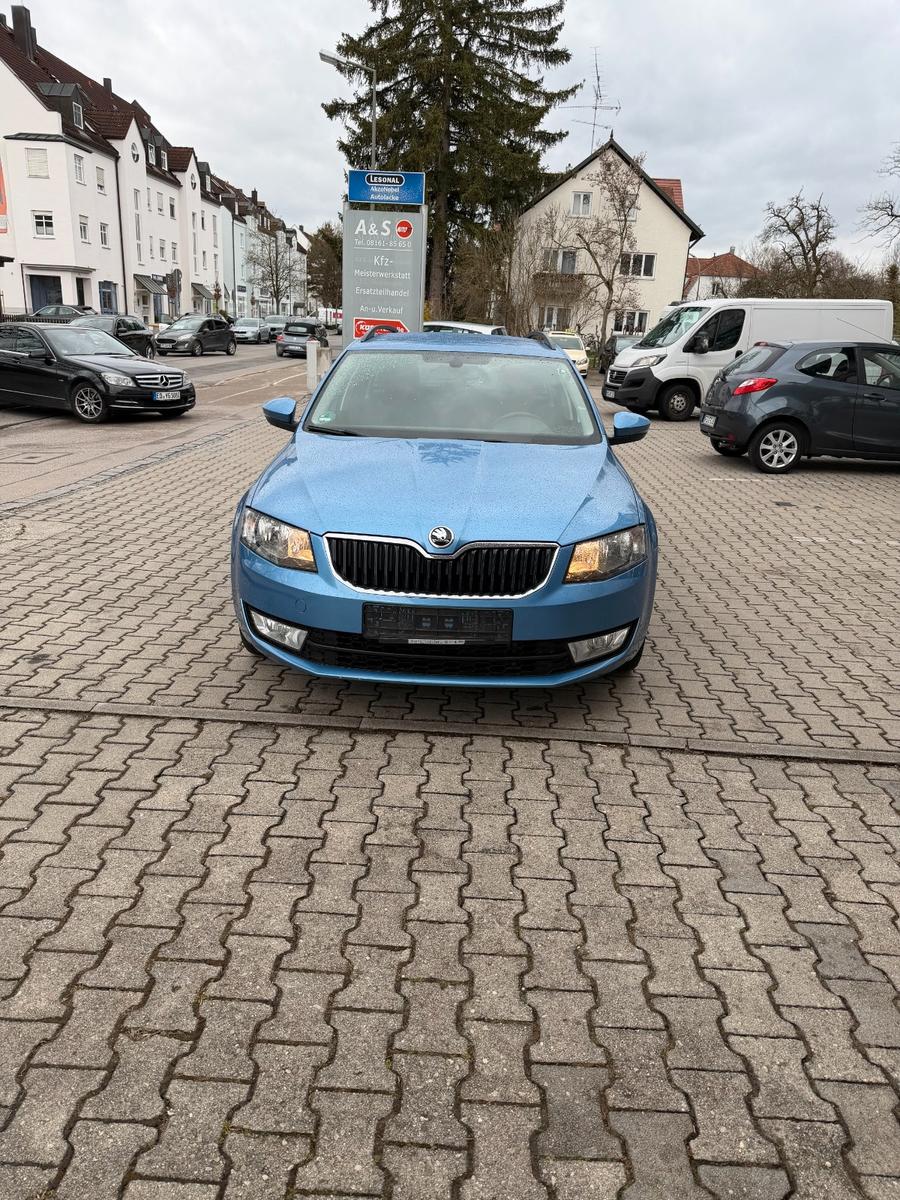 Skoda Octavia Combi Ambition