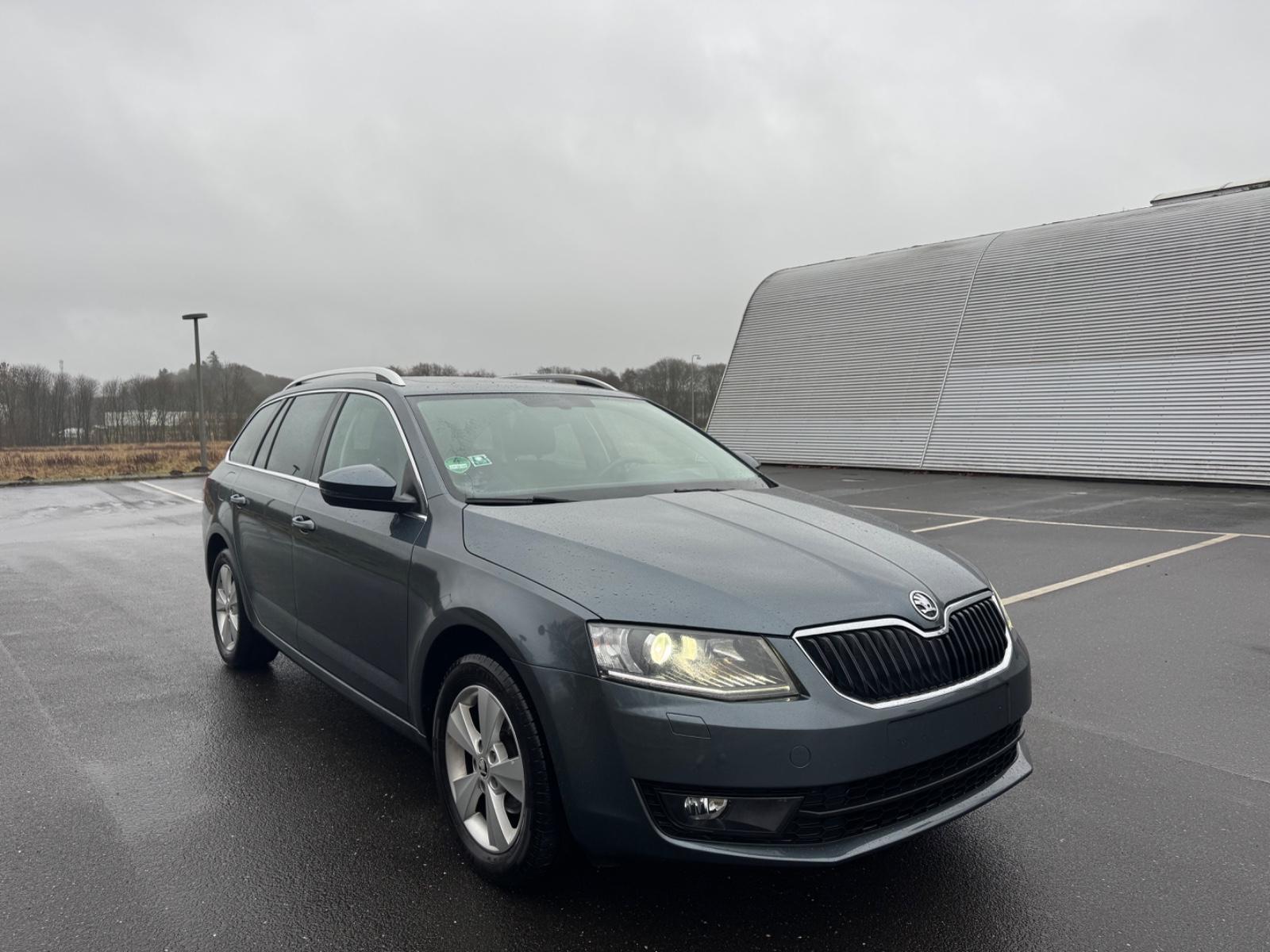 Skoda Octavia 1,2 Tsi.|Bi-Xenon.|PANO.|ALU.|PDC.|#2816