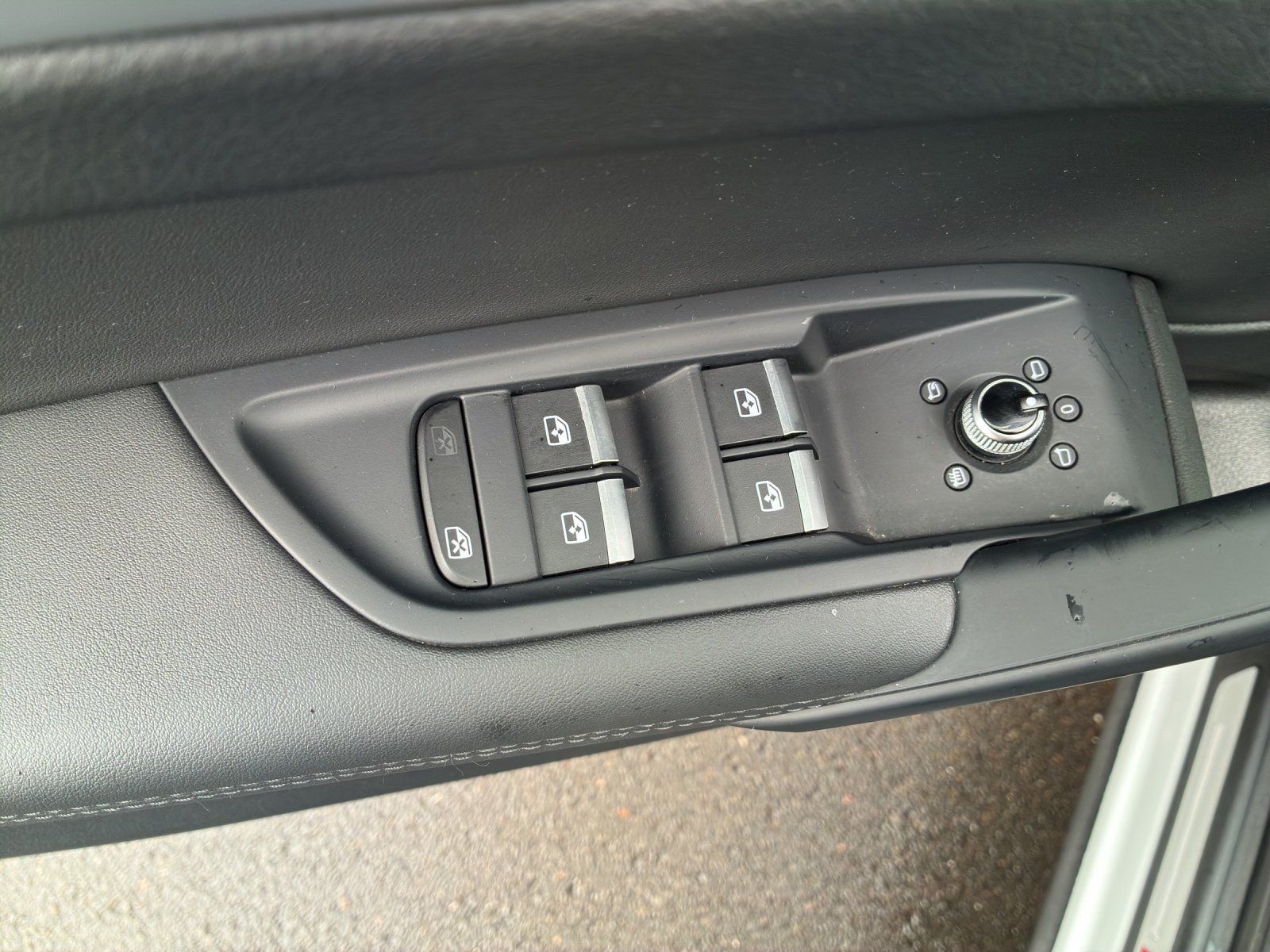 Fahrzeugabbildung Audi Q5 40 TDI quattro S-Line AHK,Kamera,LED,Matrix