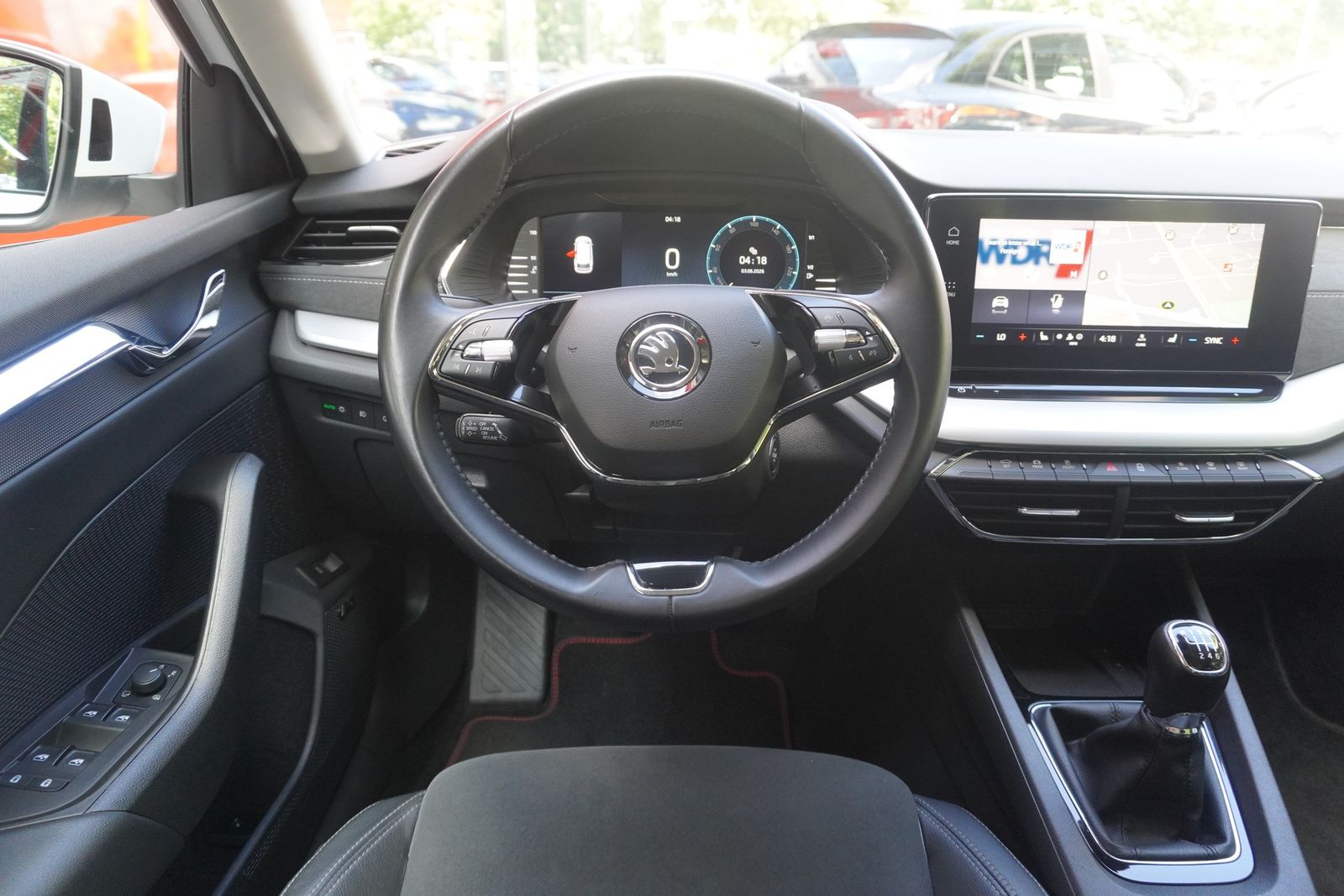Skoda Octavia Combi 1.5 TSI First Edition ACC Kamera foto 16