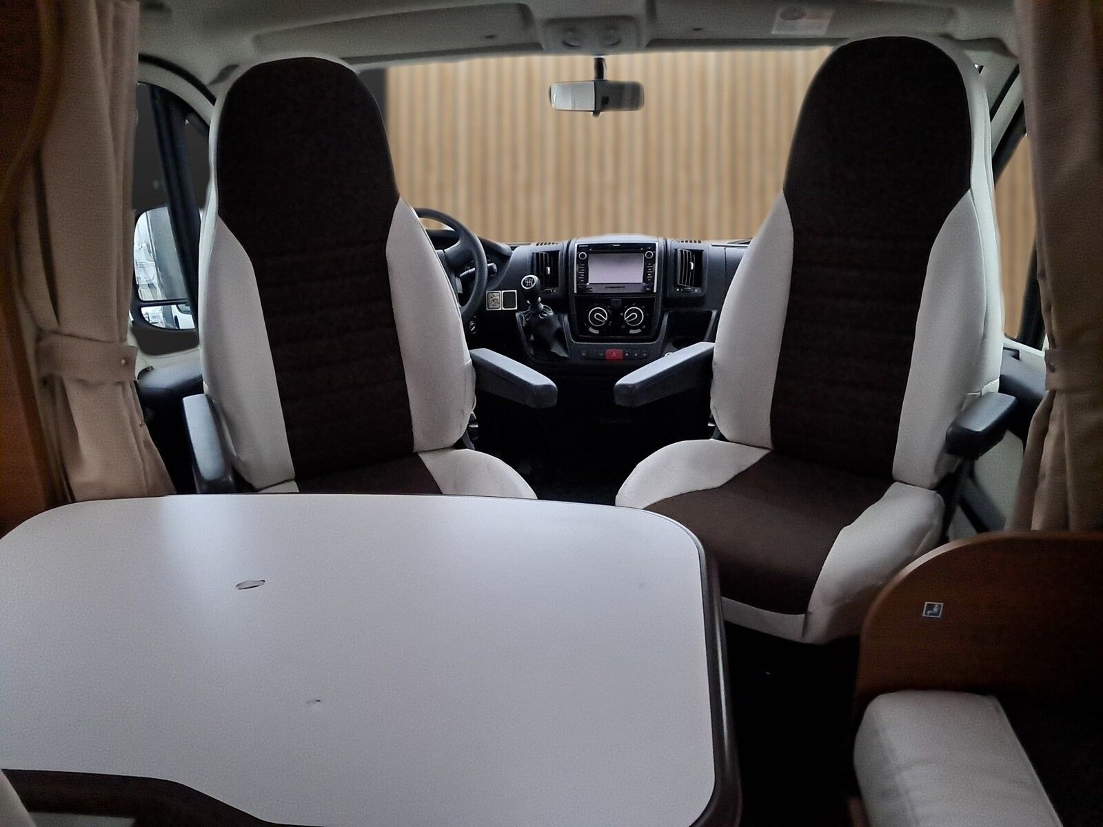 Fahrzeugabbildung Elnagh King 530 Markise,Sat,RFK,Backofen,Allwetterreife