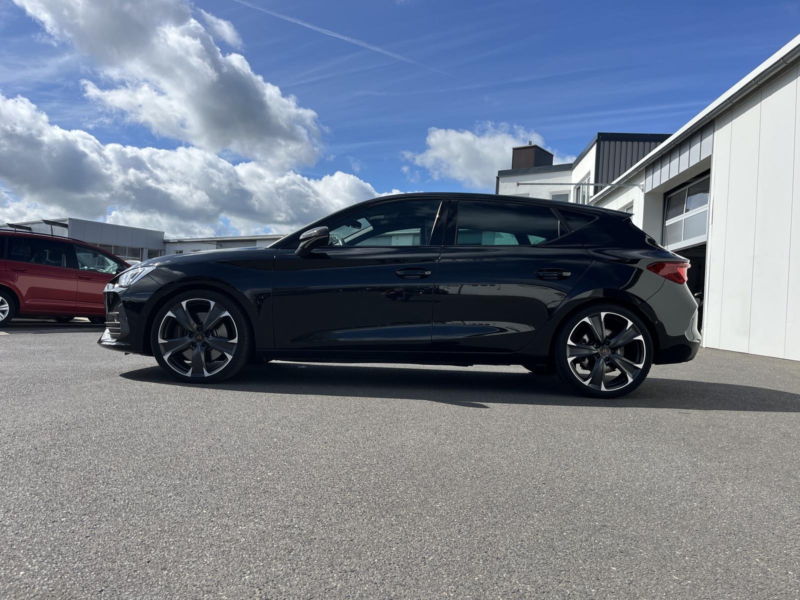 Cupra Leon 2.0 TSI DSG VZ 163€ m.20% Anz. Navi KEYLESS, миниатюра 2