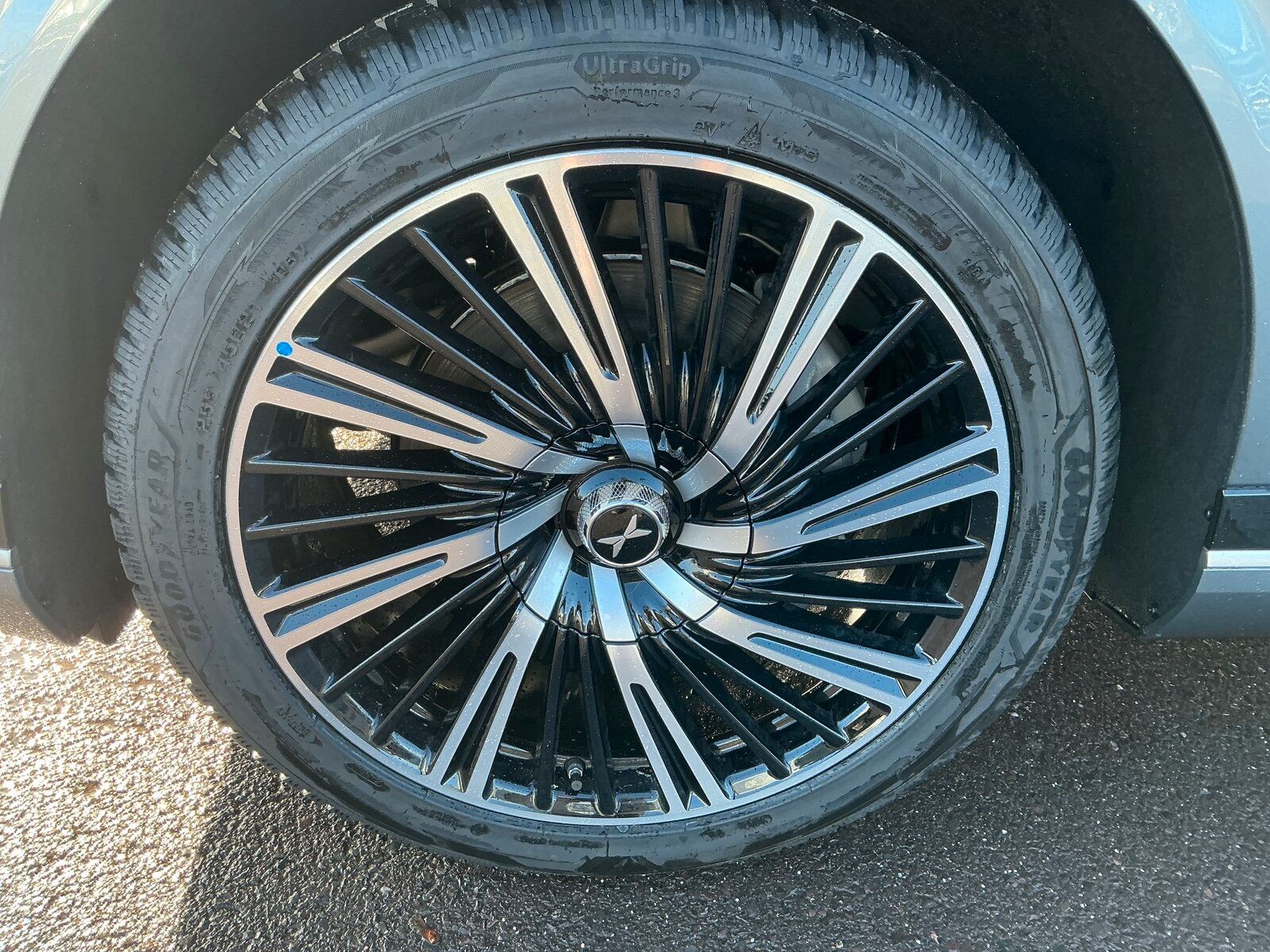 XPENG G9
