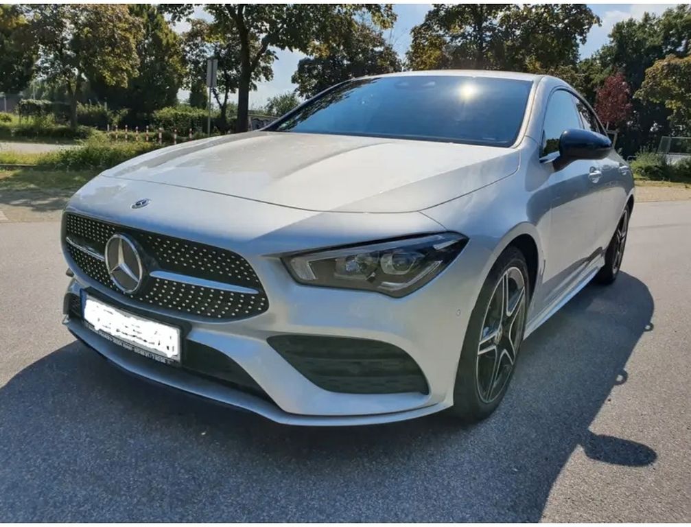 Image of Mercedes-Benz CLA 200