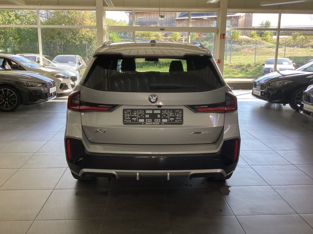 BMW X1 xDrive23d M Sport Pano Aktivsitz H K Travel C foto 4