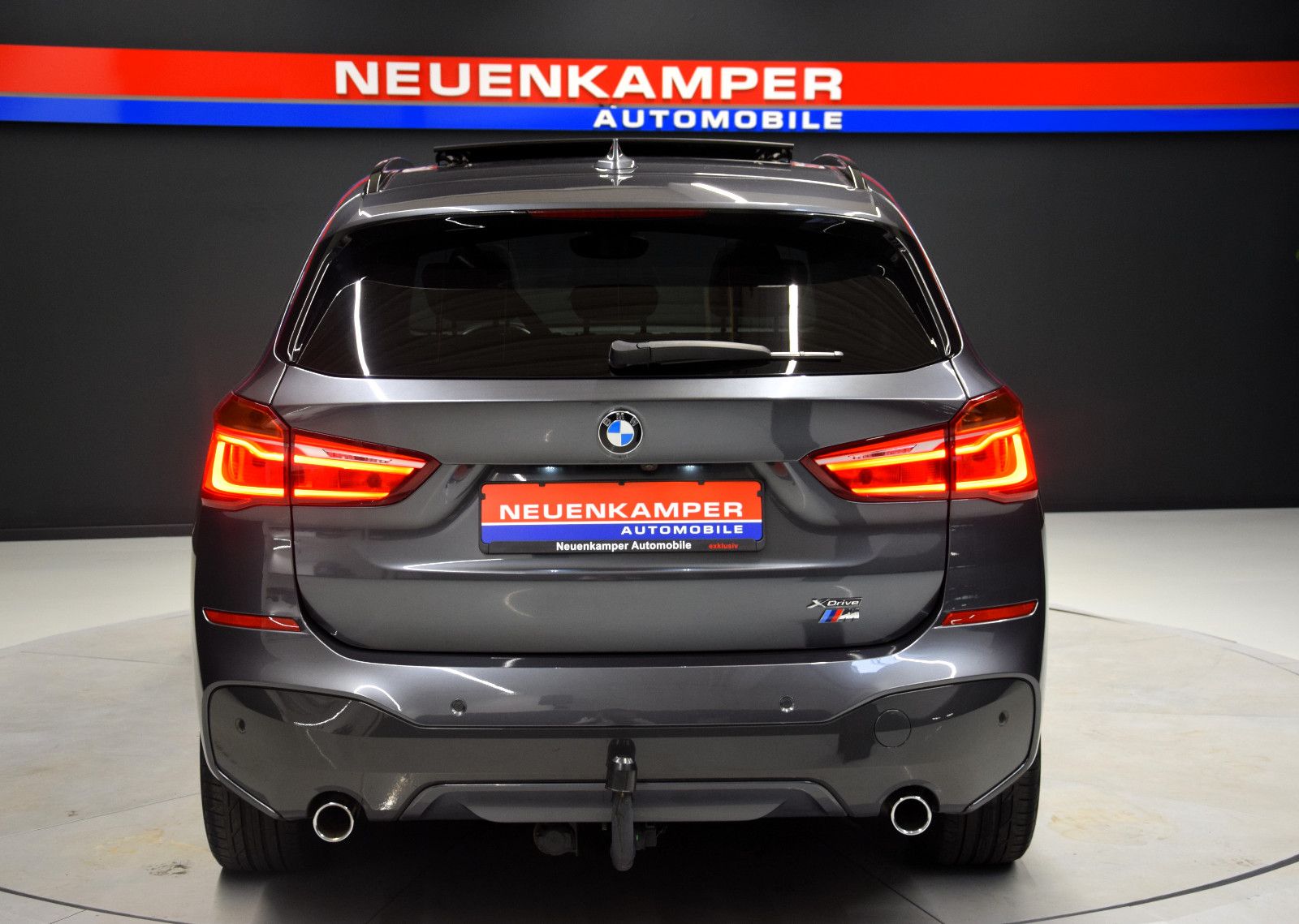 Fahrzeugabbildung BMW X1 xDrive 18 d M Sport LED Pano HuD Navi Kamera