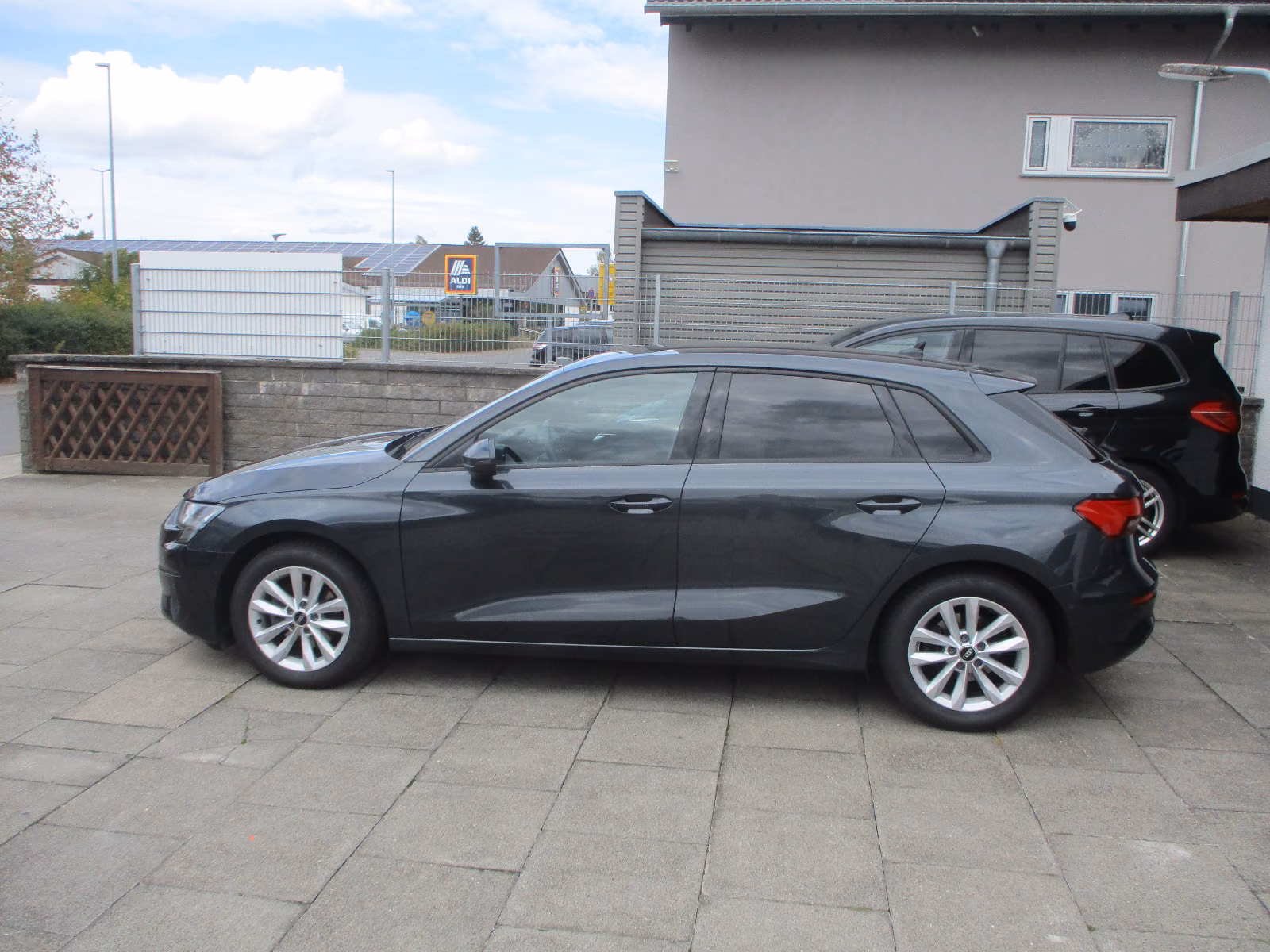 Audi A3 35 TDI S line NAVI LEDER TEMP SITZH LED PDC