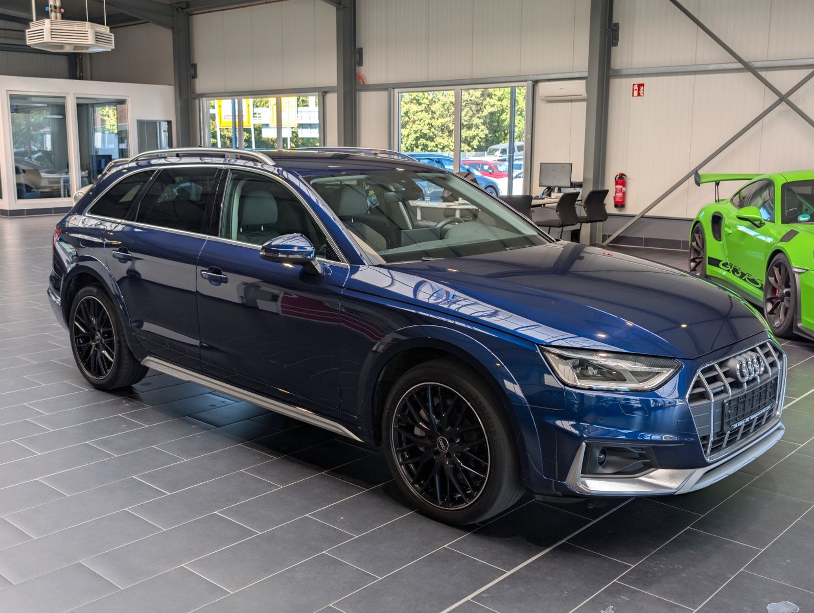Audi A4 Allroad quattro 45 TFSI S tronic 8-fach foto 5