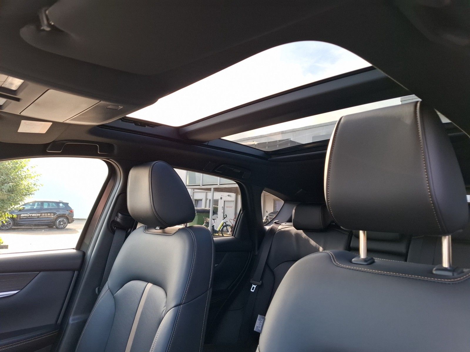 MAZDA CX-60 3.3L e-SKYACTIV D 254ps 8AT AWD Homura Plu - Image 19