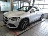 Mercedes-Benz GLA 220 d MBUX+Progressive+LED+Wide+Navi+AUT+PTS - silberne Mercedes-Benz GLA 220