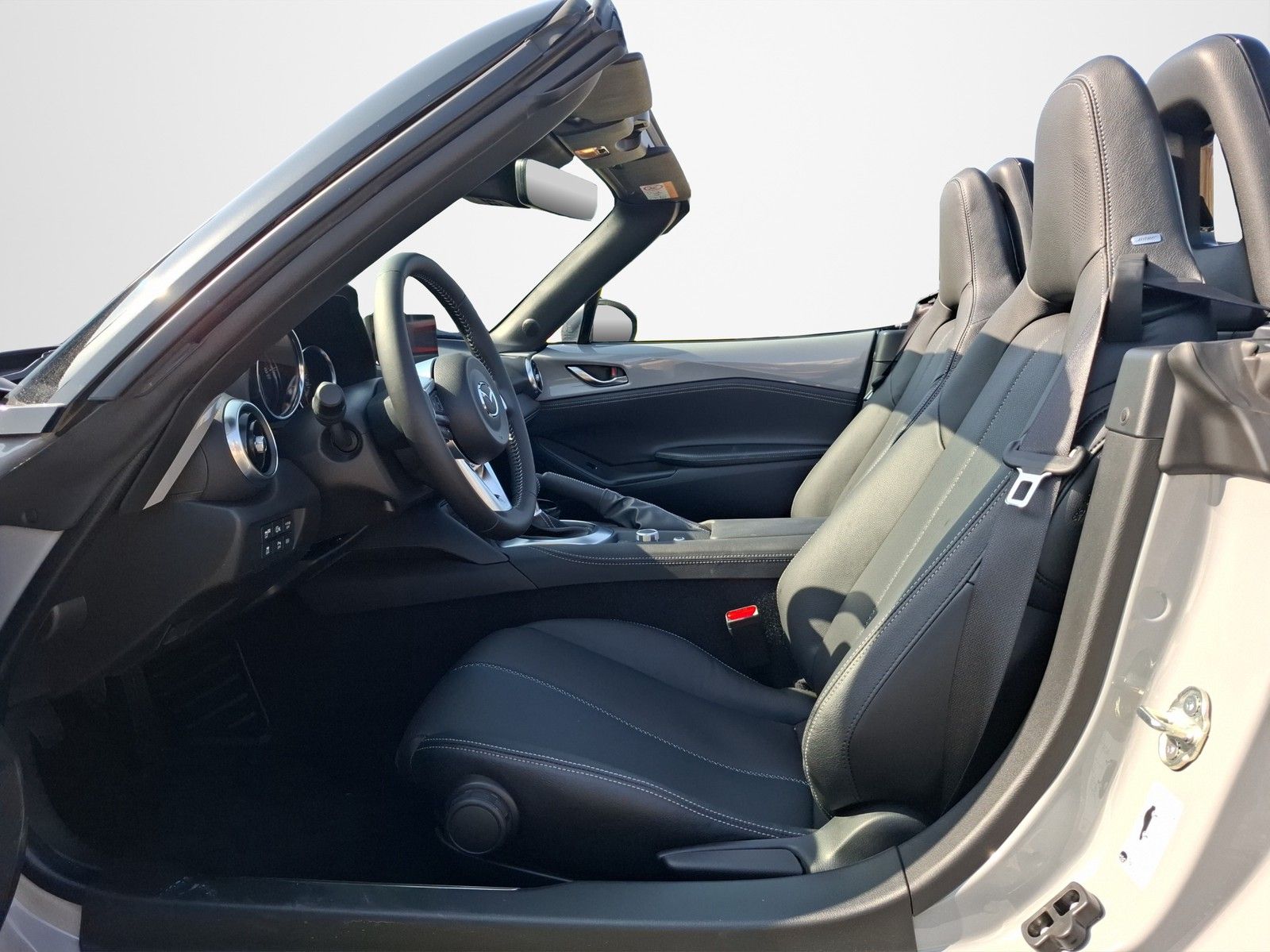 MAZDA MX-5 Exclusive-Line - Image 9