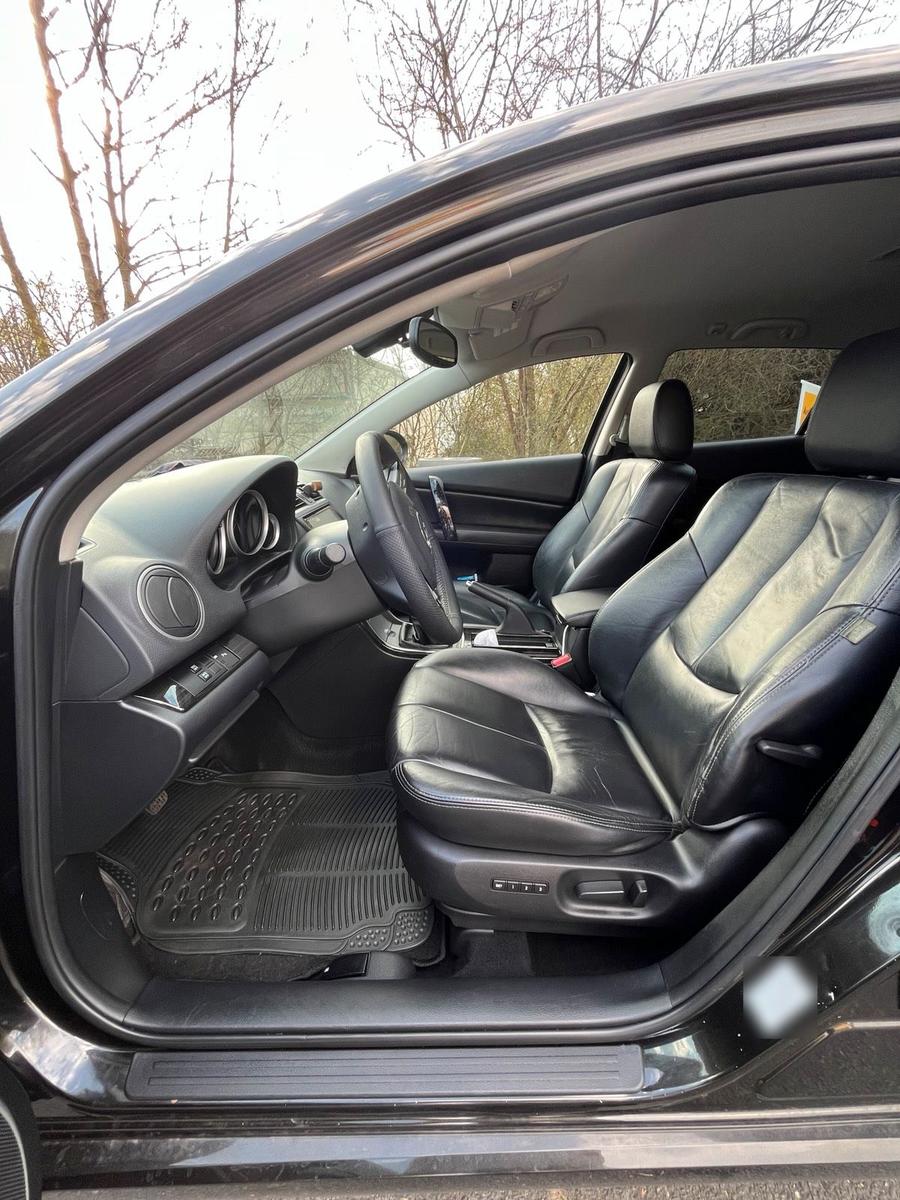 Mazda 2 2008 — photo 12