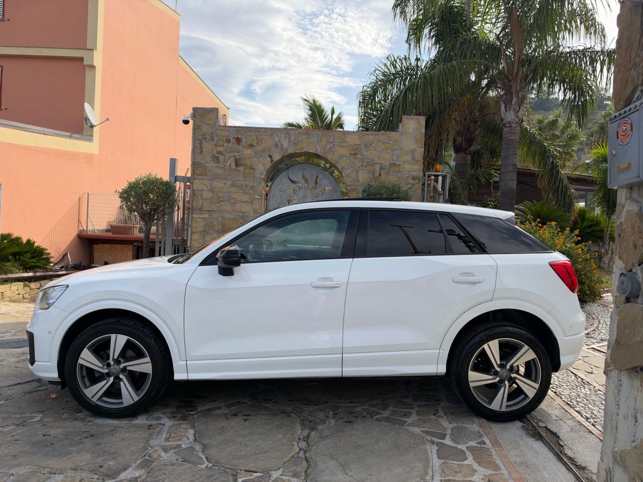 Audi Q2 30 TDI S tronic line Edition imagem 3