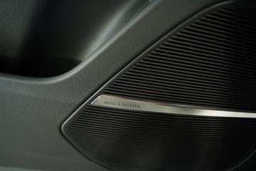 2021 AUDI RSQ8 — миниатюра 31