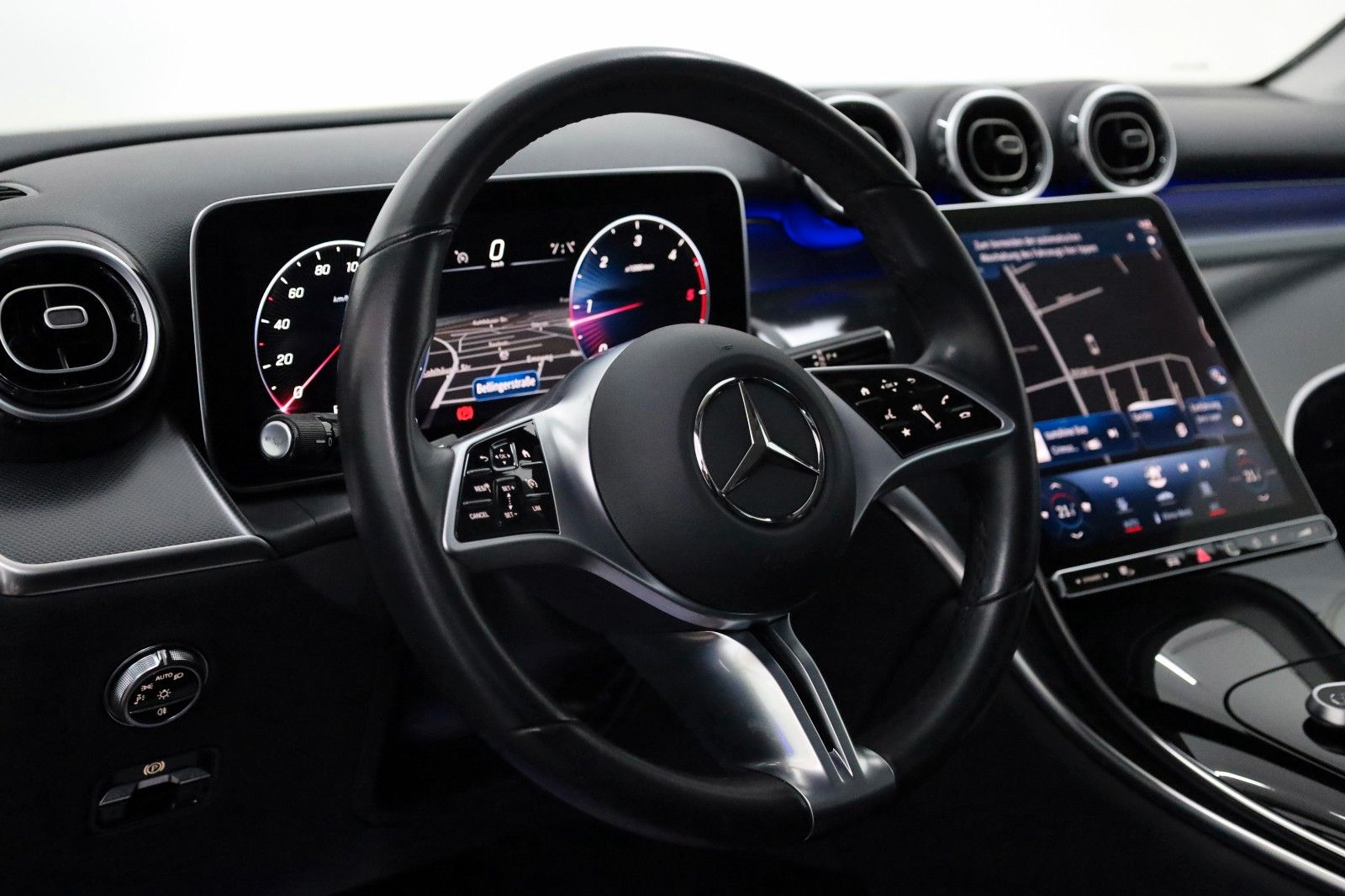 Fahrzeugabbildung Mercedes-Benz GLC 220d 4M Leder,Navi,LED,Kamera,Park Paket,AHK