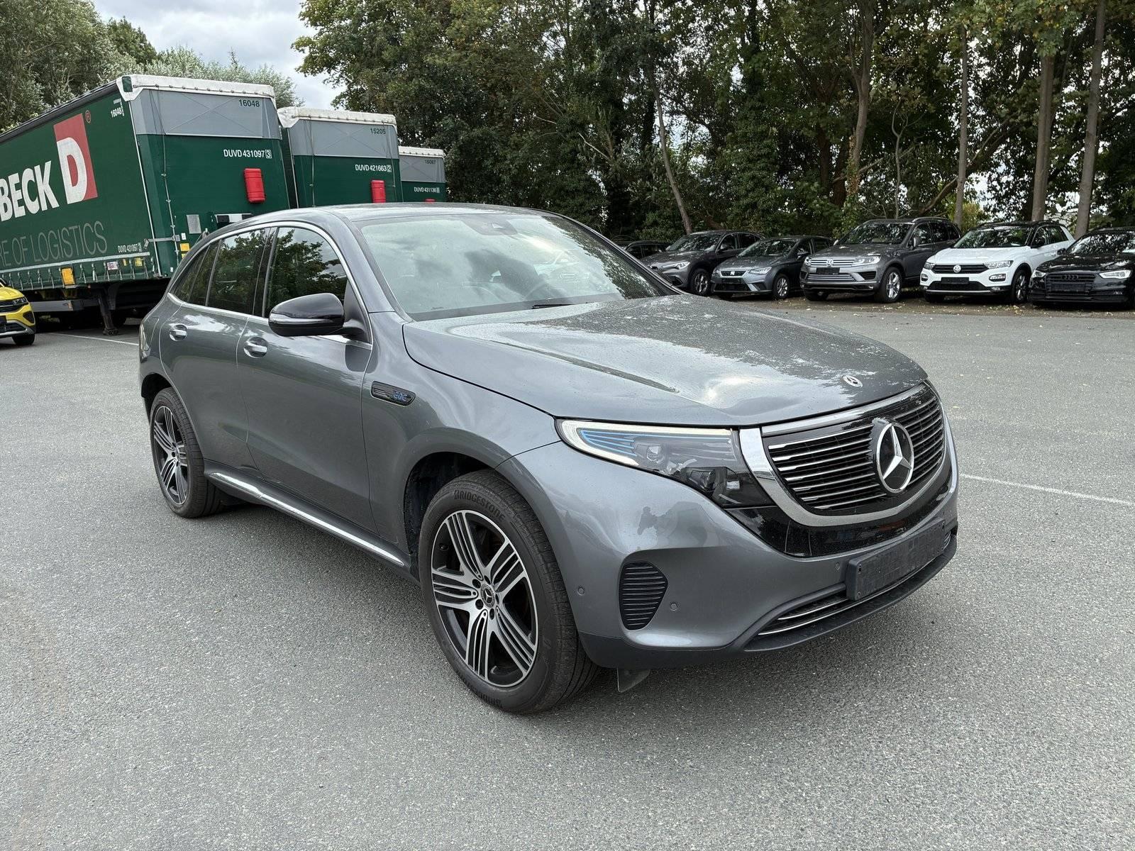 Mercedes-Benz EQC 400 4Matic MultiBeam+Kamera+8x AluFelgen !!!