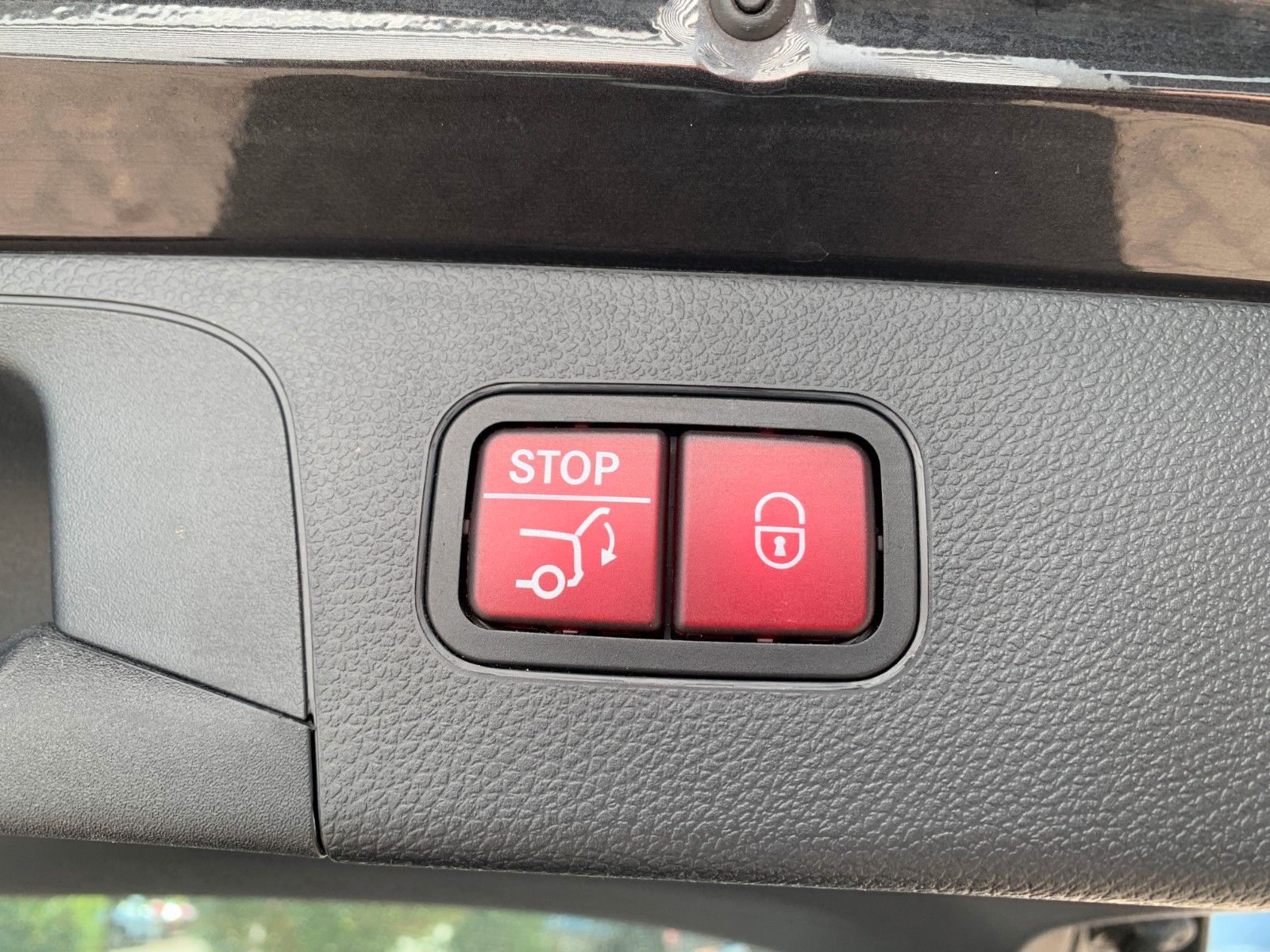 Mercedes-Benz GLC 300e 4Matic Exclusive Luft AHK Leder Keyless foto 8