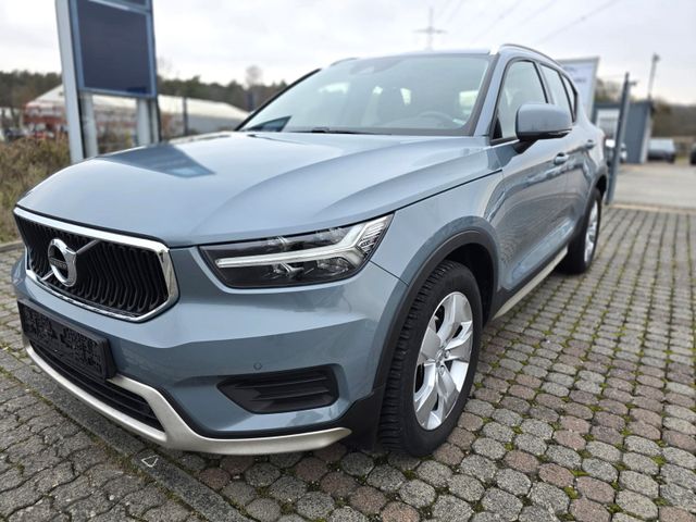 Volvo XC40 Momentum Pro 2WD