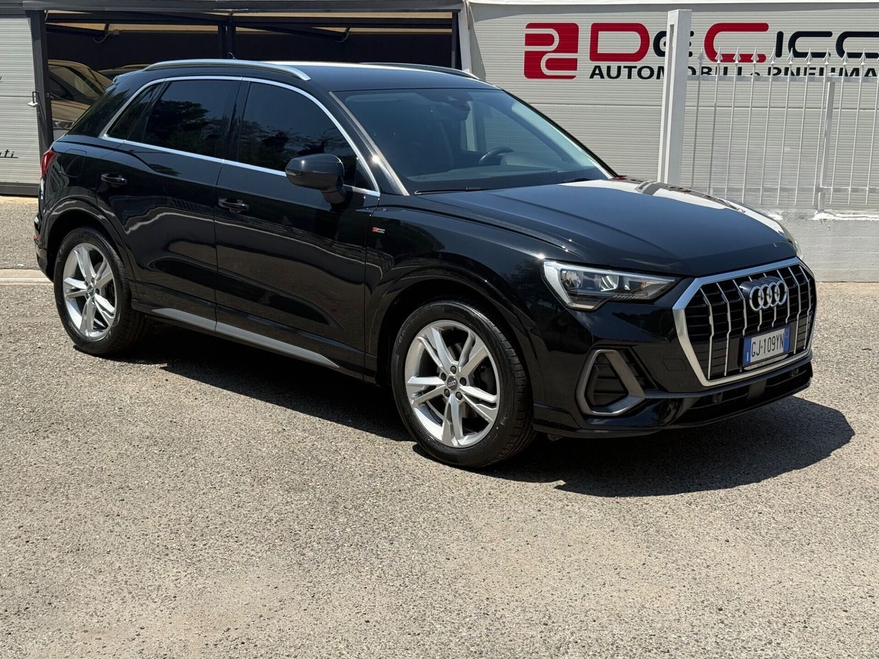 Audi Q3 35 TDI S tronic line edition imagem 3