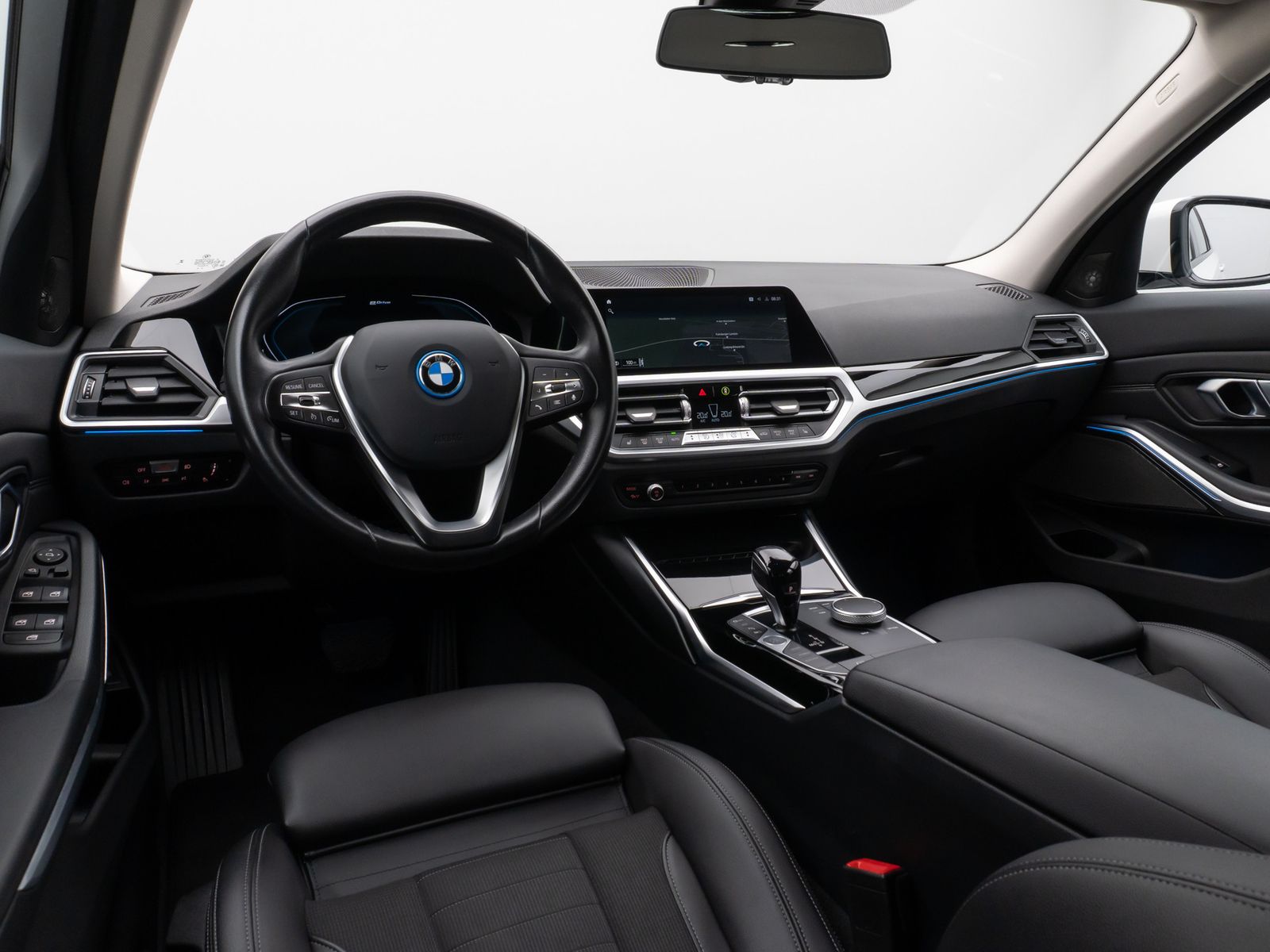 Fahrzeugabbildung BMW 320e Sport Line 360° Laser DAB H/K Komfort Alarm