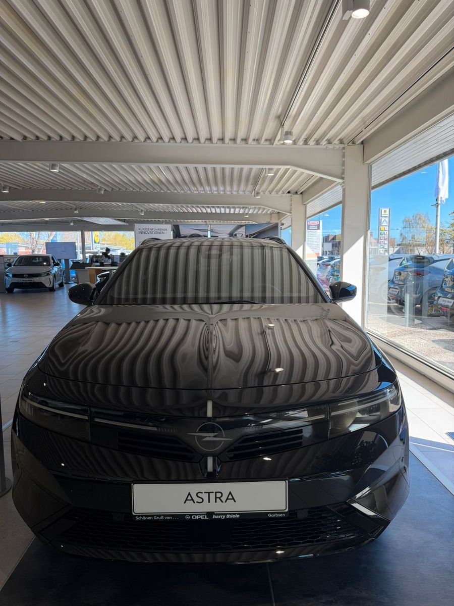 Opel Astra L Sports Tourer Ultimate Facelift imagem 2