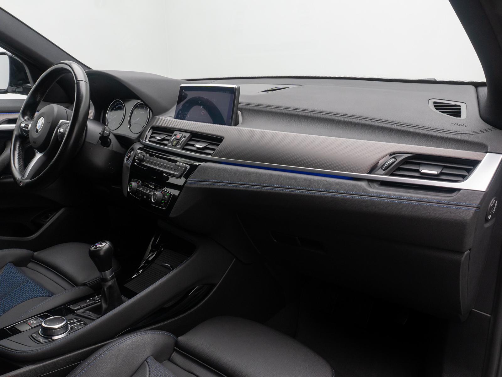BMW X2 sD18d M Sport GeschwindigReg Kamera DAB 19", миниатюра 25