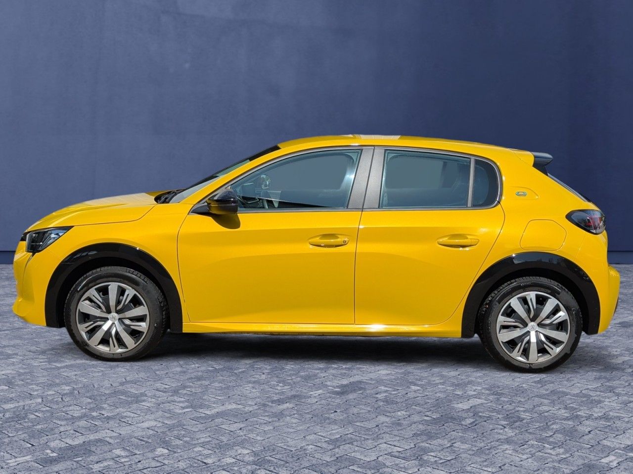 Peugeot 208-e Active 136 Klimaautomatik+Tempomat+DAB imagem 2