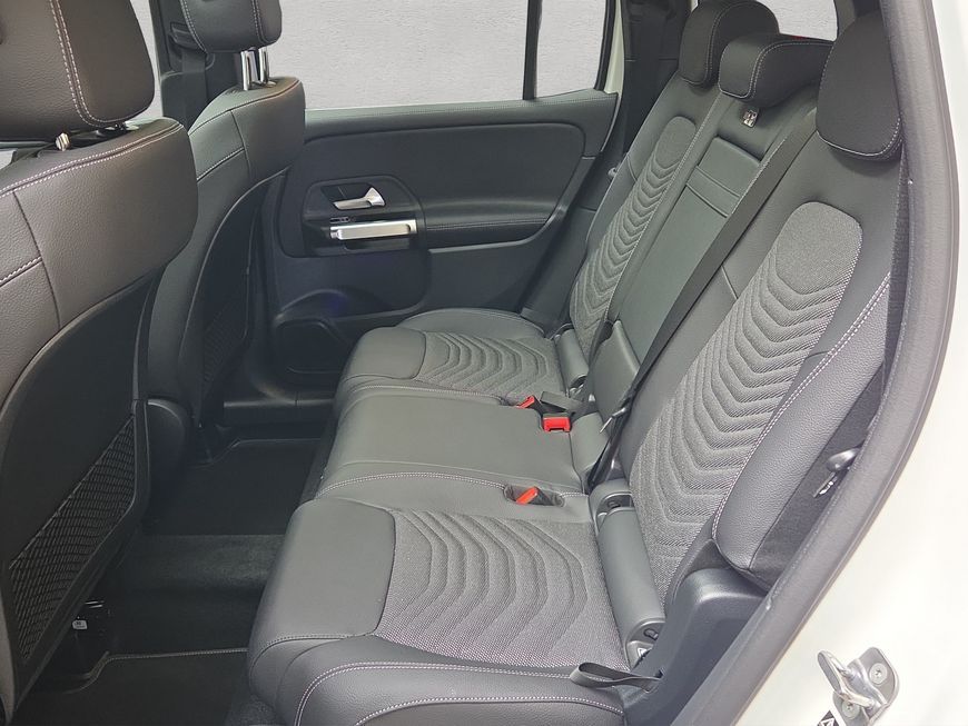 Mercedes-Benz GLB 200 d Progressive Advanced Pano Multib. Dist foto 18