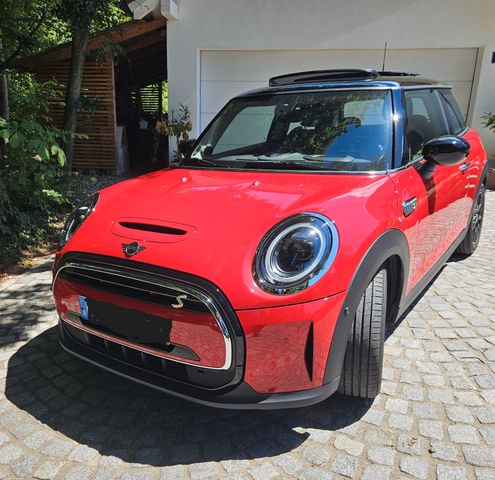 MINI Cooper SE Classic Trim mit Garantie