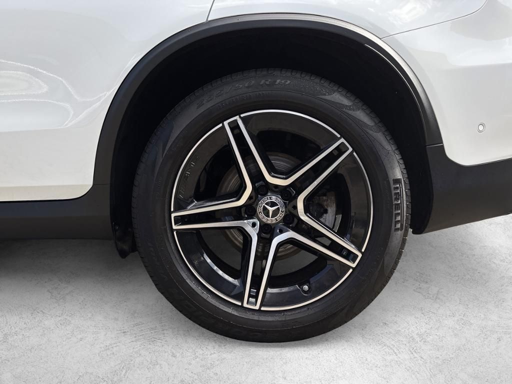 Mercedes-Benz GLC 200 4MATIC Coupé AMG BUSINESS 360 NAVI SOUND foto 4