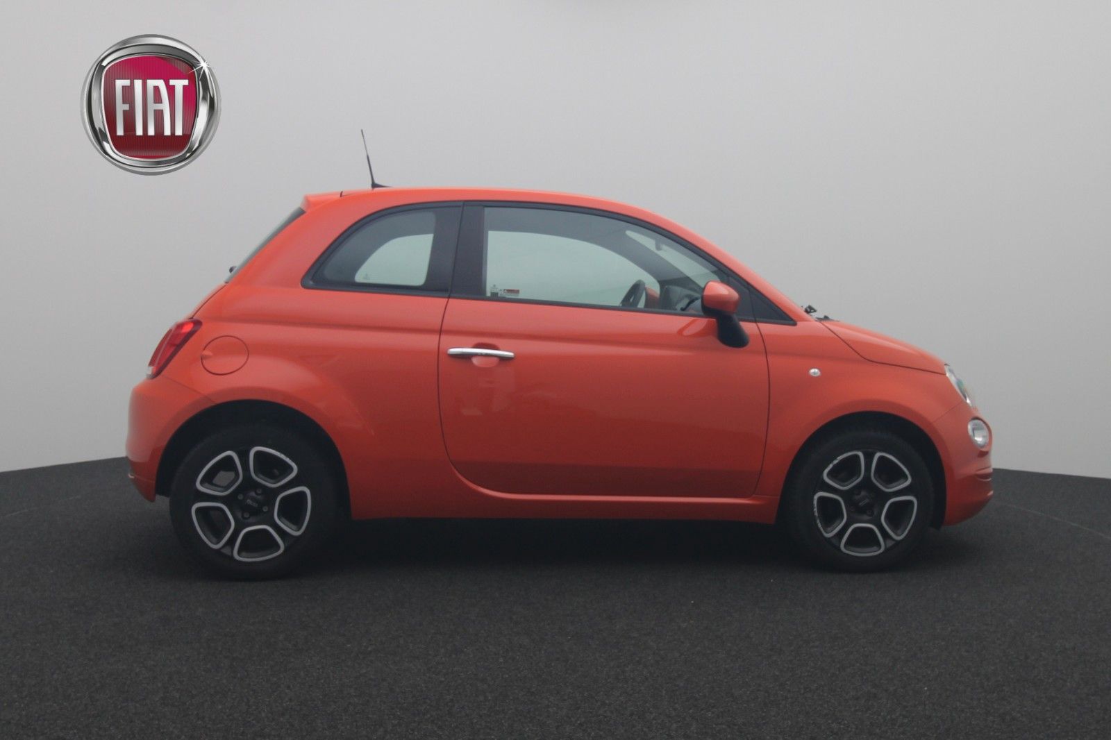 Fahrzeugabbildung Fiat 500 1.0 Club GSE Hybrid KLIMA TEMPO