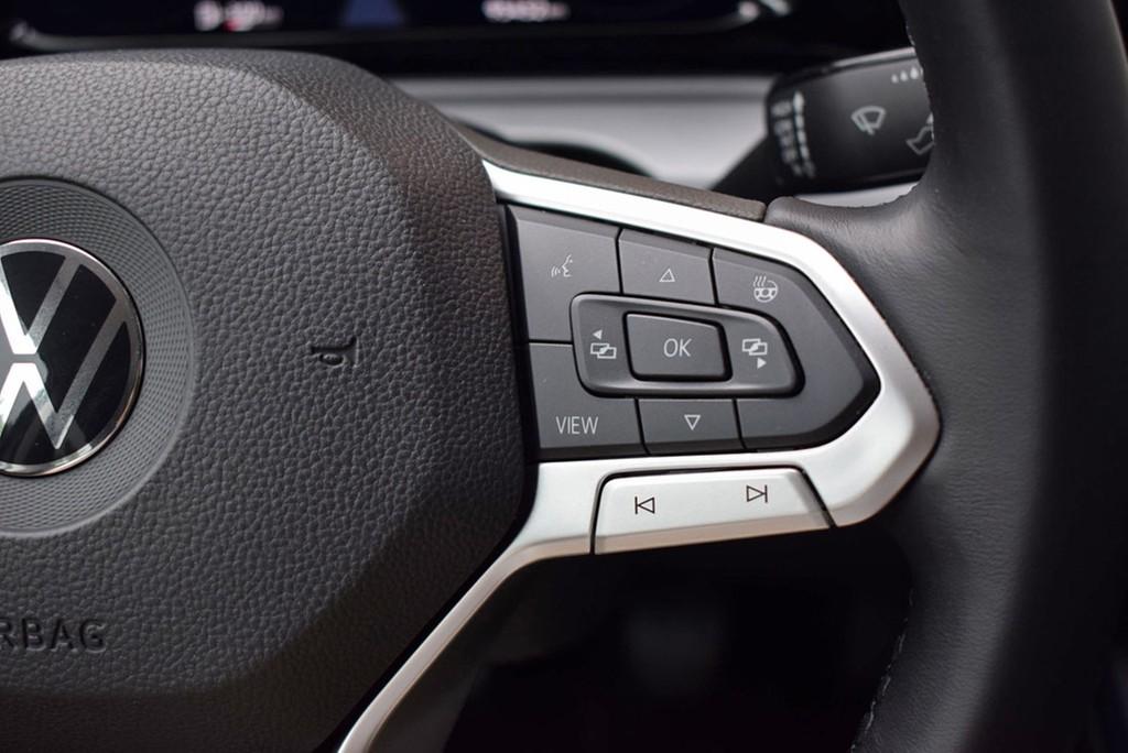 Volkswagen Golf VIII 1.5 TSI 6-Gang *Life*LED*AHK*RüKam*ACC, миниатюра 11