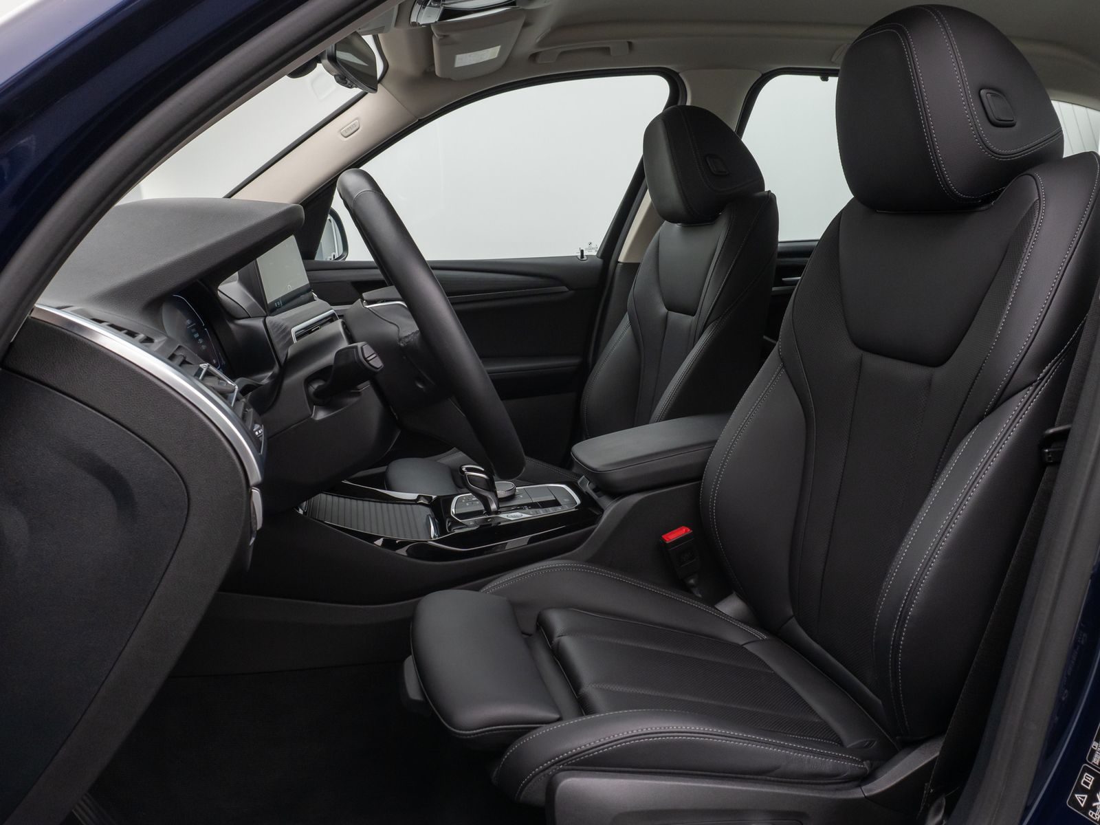 Fahrzeugabbildung BMW X3 xD20d Kamera DAB HiFi Lenkrhz AHK Alarm Sport