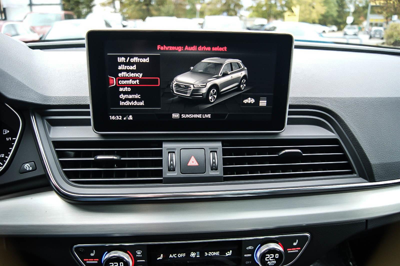 Audi Q5 20TDI quattro S Line+ PANO HEADUP LUFT ANHZV